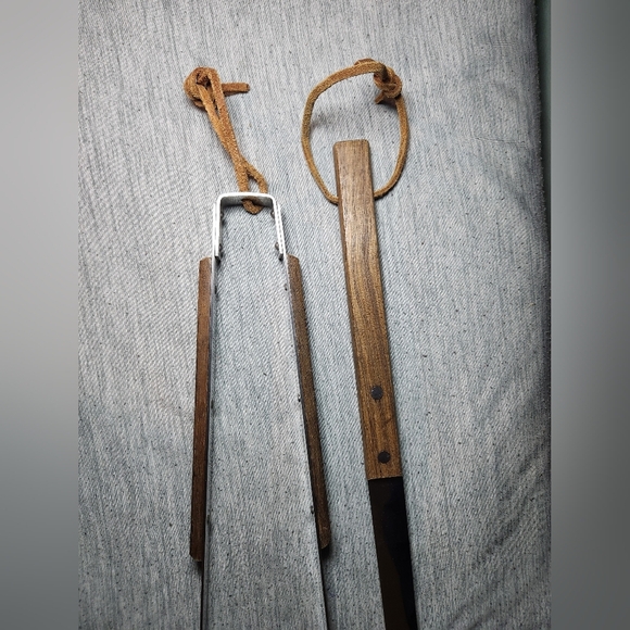 Mid Century Teak & Stainless Steel Barbecue 2 Piece Barbecue Set - Picture 2 of 6